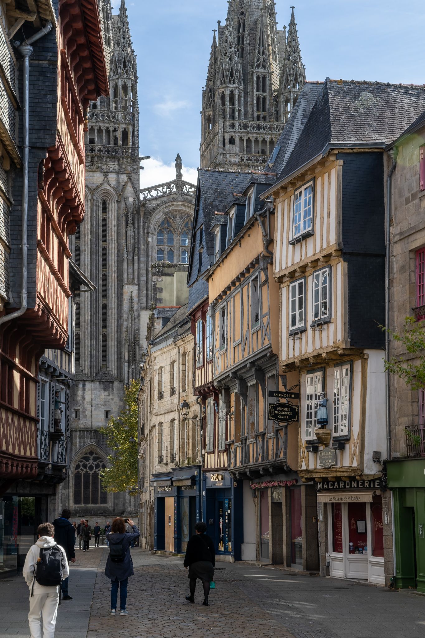 20250929 124228 Quimper   18, Rue Kéréon, Le Cap Horn, La Tourelle